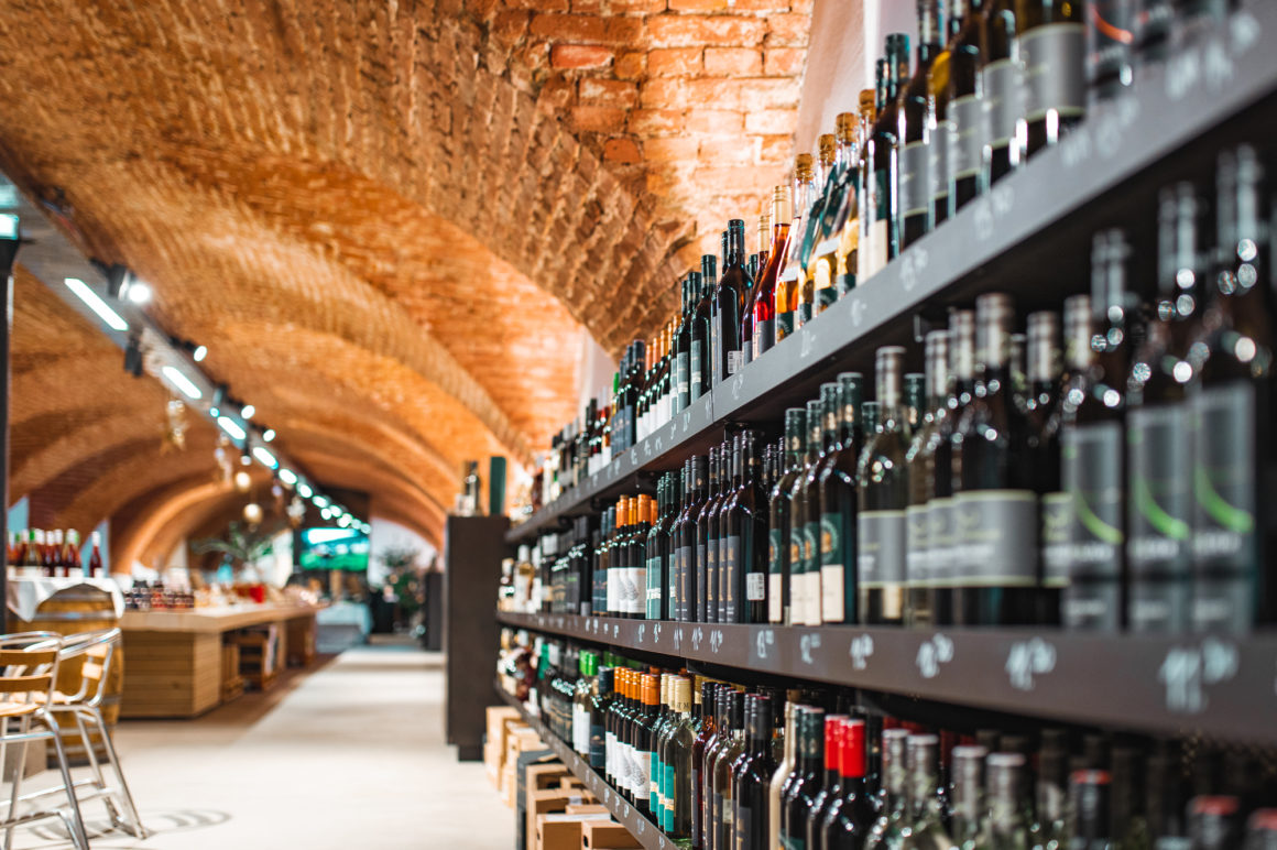 Genuss Shop & Vinothek am Grottenhof / Leibnitz Genuss Shop & Vinothek am Grottenhof / Leibnitz